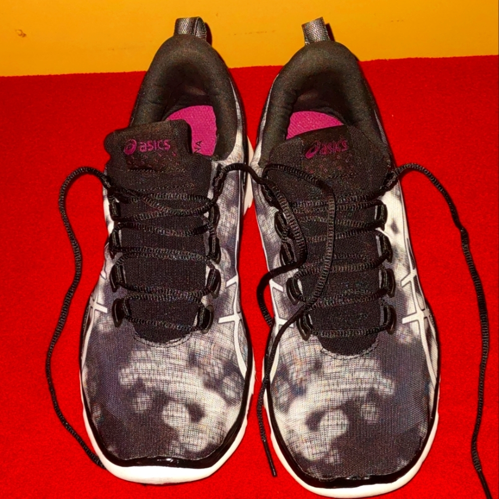Acsis shoes